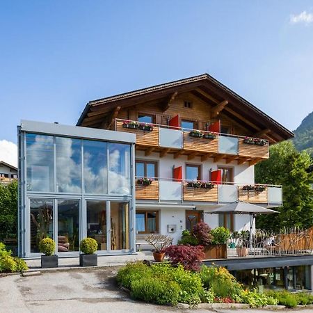 Haus Bergblick Hotel Fuschl am See Exterior photo