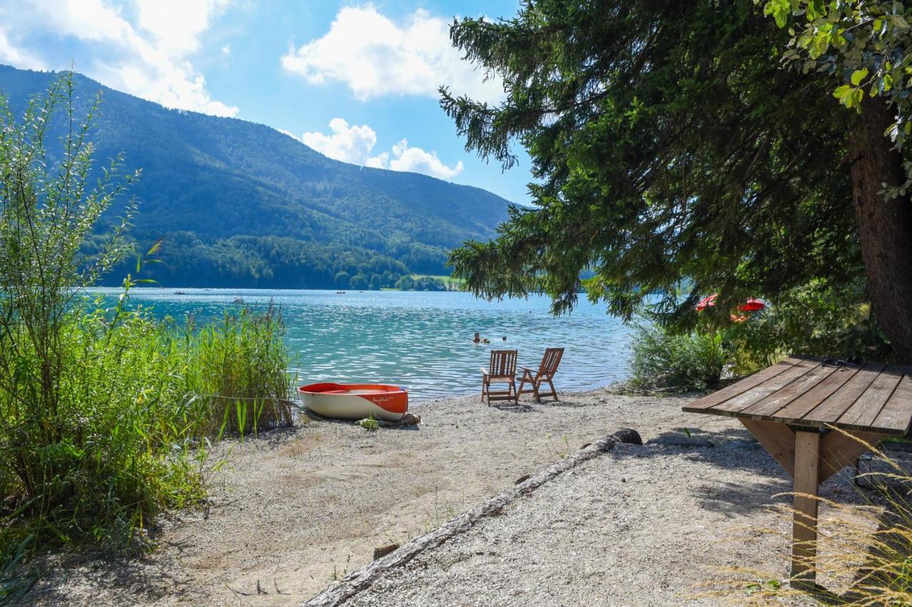 Haus Bergblick Hotel Fuschl am See Exterior photo